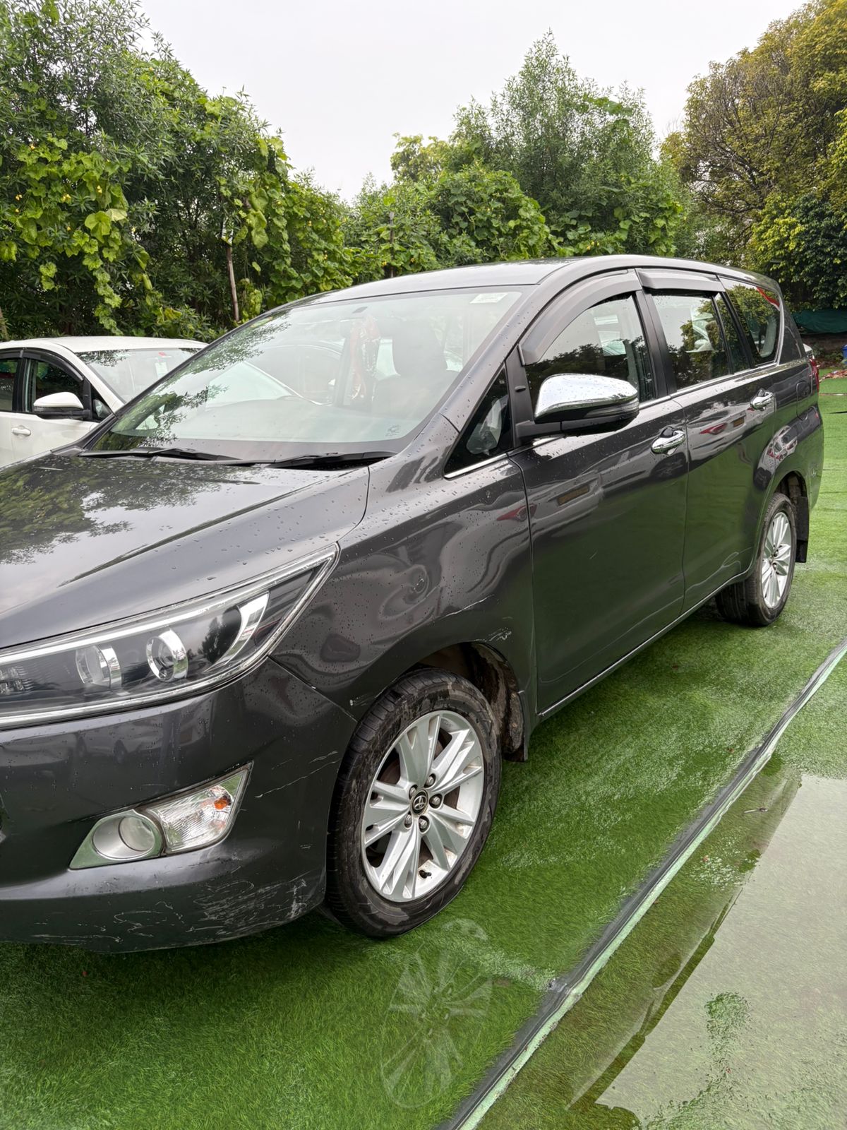 Toyota Innova Crysta 2018 2.8z - Image 9