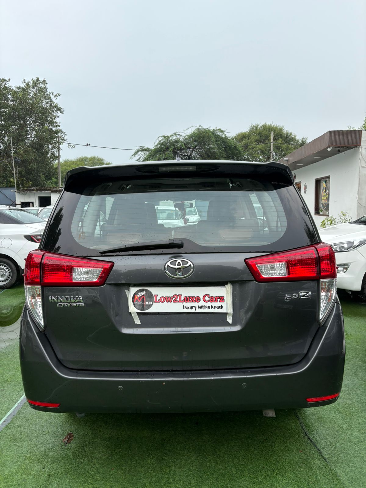 Toyota Innova Crysta 2018 2.8z - Image 2